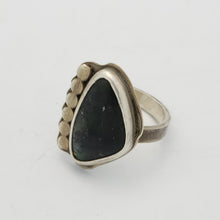 Load image into Gallery viewer, Jade Rising Sun - Ring