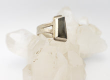 Load image into Gallery viewer, Labradorite Trapezium Ring