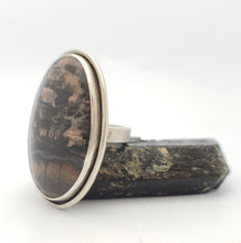 Load image into Gallery viewer, Rhodonite Reflection - Ring
