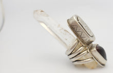 Load image into Gallery viewer, Hand of Fatima W/ Tiger Iron