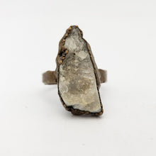 Load image into Gallery viewer, Copper Quartz Cluster Ring