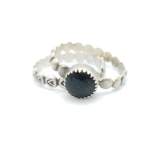 Load image into Gallery viewer, Jade Bead Ring