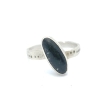 Load image into Gallery viewer, Jade Oblong Ring