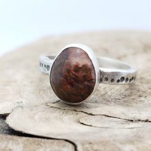 Load image into Gallery viewer, Dino Bone Round Ring