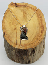 Load image into Gallery viewer, Tiger Blood Pendant