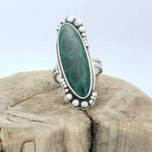 Load image into Gallery viewer, Malachite Oval Ring
