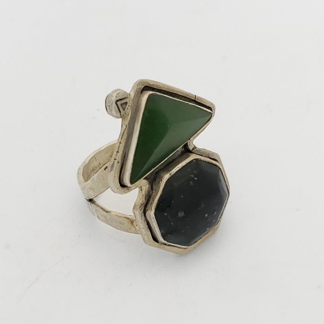 Jade Octa Angle - Ring