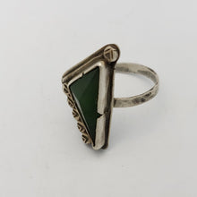 Load image into Gallery viewer, Jade Obtuse - Ring
