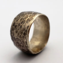 Load image into Gallery viewer, Silver Hammered Band - Ring
