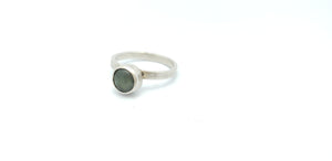 Labradorite Round Ring