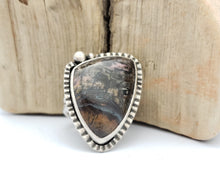 Load image into Gallery viewer, Alaskan Rhodonite Ring
