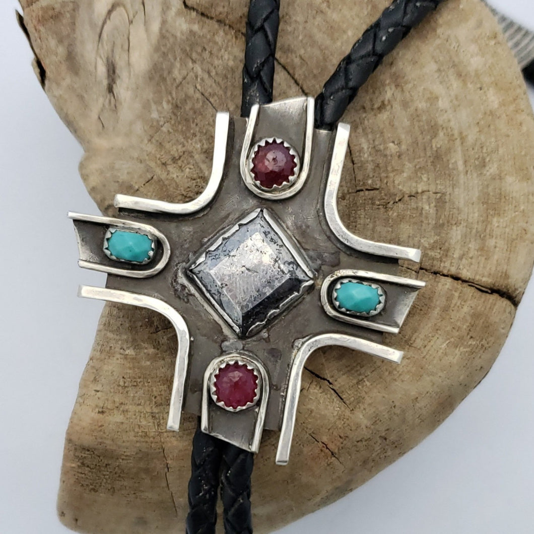 SudRuby Turquoise Bolo Tie